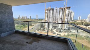 appartement moderne en étage élevé dans le quartier Park Hayam à Netanya