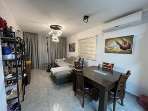 Appartement 4 pièces Bat Yam – Proche mer avec terrasse et parking
