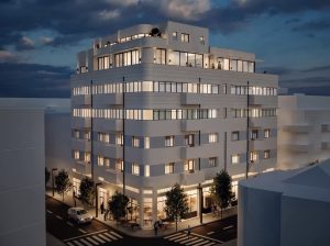 façade restaurée d’un immeuble préservé au centre de Tel Aviv