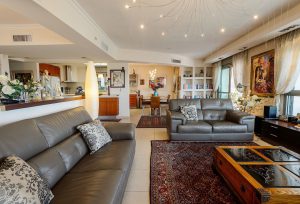Incroyable appartement en rez-de-jardin sur Jérusalem