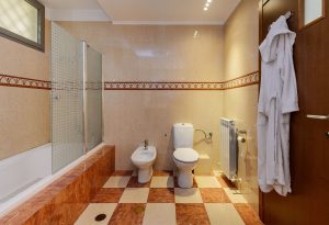 Incroyable appartement en rez-de-jardin sur Jérusalem