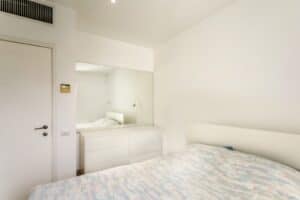 appartement en étage élevé avec vue mer à Park Tzameret Tel Aviv