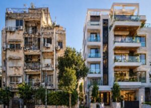 Comparaison entre immeubles anciens et constructions neuves en Israël