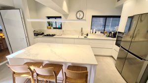 Appartement nord ancien Tel Aviv – 3,5 pièces à vendre avec terrasse rue Amsterdam