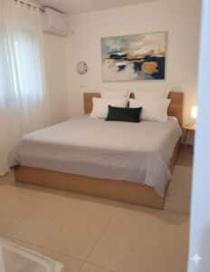 appartement moderne avec terrasse à Kiryat HaTzafon Ra’anana